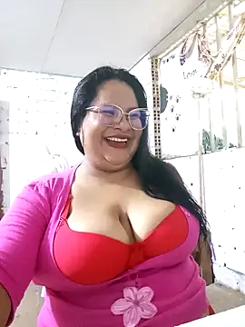 Snapshot of celeste122595 chatting on December 5, 2025, 8:50 pm celeste122595 online show from December 5, 2025, 8:50 pm