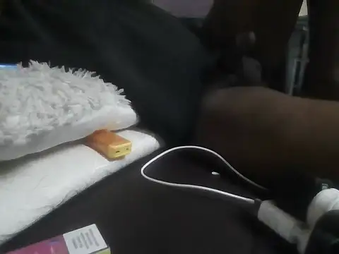 Snapshot of Supreme_makaveli chatting on March 21, 2026, 12:23 am Supreme makaveli online show from March 21, 2026, 12:23 am