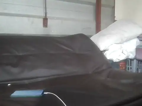 Snapshot of Supreme_makaveli chatting on April 15, 2026, 10:43 am Supreme makaveli online show from April 15, 2026, 10:43 am