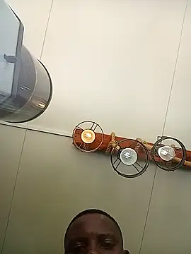 Snapshot of Supreme_makaveli chatting on October 23, 2025, 7:18 am Supreme makaveli online show from October 23, 2025, 7:18 am