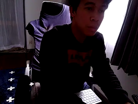 Snapshot of SobaKurd chatting on December 14, 2025, 5:24 am SobaKurd online show from December 14, 2025, 5:24 am