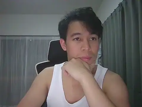 Snapshot of SobaKurd chatting on November 14, 2025, 10:41 am SobaKurd online show from November 14, 2025, 10:41 am