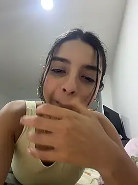 violeta365 online show from May 8, 2026, 11:19 pm