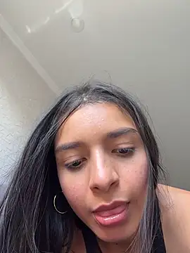 violeta365 online show from July 28, 2026, 6:20 pm