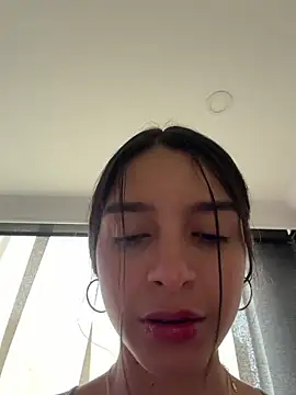 violeta365 online show from July 14, 2026, 9:10 pm