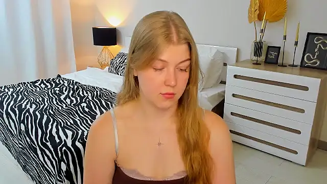 Stella Light online show from July 15, 2026, 11:39 am