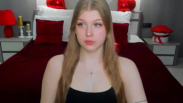 Snapshot of Stella_Light chatting on March 3, 2026, 12:12 pm Stella Light online show from March 3, 2026, 12:12 pm