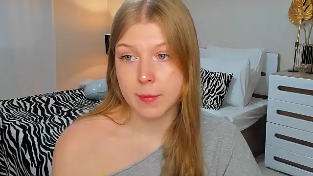 Snapshot of Stella_Light chatting on March 17, 2026, 11:24 am Stella Light online show from March 17, 2026, 11:24 am