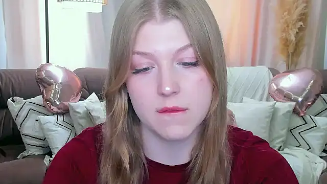 Snapshot of Stella_Light chatting on March 11, 2026, 12:10 pm Stella Light online show from March 11, 2026, 12:10 pm