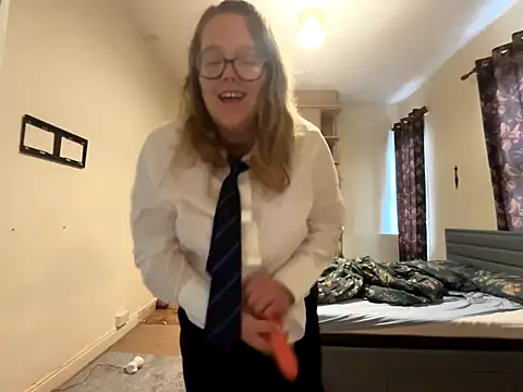 Scarletcum22 online show from October 20, 2025, 8:37 am