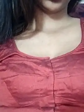 Snapshot of Aaliya_BigBoobs_1 chatting on March 2, 2026, 9:27 am Aaliya BigBoobs 1 online show from March 2, 2026, 9:27 am