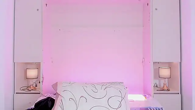 Blackywhiite online show from December 22, 2025, 4:01 am