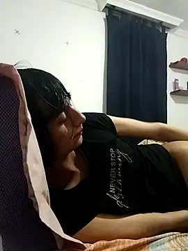 sophiasleepy1 online show from October 20, 2025, 2:57 am