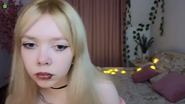 Rochelle Dolly online show from February 1, 2026, 3:43 pm