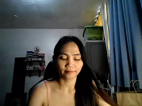 Sexytummy26 online show from December 17, 2025, 11:21 pm