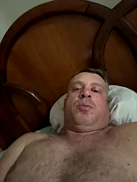 Snapshot of wellingtonmds chatting on December 15, 2025, 12:27 am wellingtonmds online show from December 15, 2025, 12:27 am