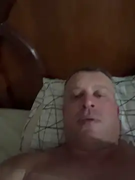 Snapshot of wellingtonmds chatting on November 3, 2025, 1:22 am wellingtonmds online show from November 3, 2025, 1:22 am