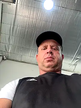 Snapshot of wellingtonmds chatting on October 27, 2025, 5:58 pm wellingtonmds online show from October 27, 2025, 5:58 pm