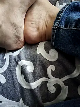 Snapshot of sexydeaChanel chatting on March 25, 2026, 5:01 pm sexydeaChanel online show from March 25, 2026, 5:01 pm