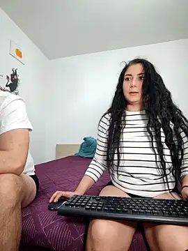 Snapshot of SaraDany chatting on December 3, 2025, 6:40 pm SaraDany online show from December 3, 2025, 6:40 pm