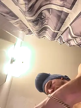 Snapshot of Good-naturedLSDsex chatting on November 30, 2025, 8:09 pm Good-naturedLSDsex online show from November 30, 2025, 8:09 pm