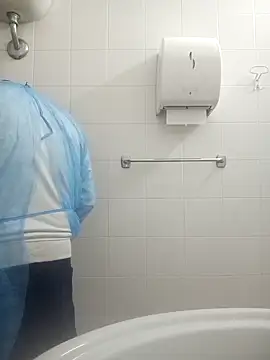 Romaeterna  online show from November 9, 2025, 5:50 pm