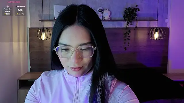 Isa doux online show from July 4, 2026, 4:41 am