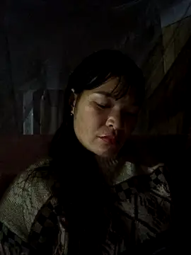 chipu06 online show from November 17, 2025, 2:54 pm