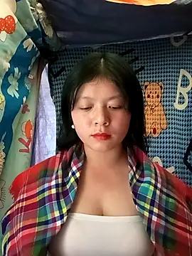 lisa-bae00 online show from March 2, 2026, 8:32 am