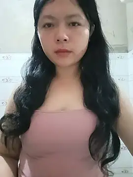 lisa-bae00 online show from July 16, 2026, 1:24 am