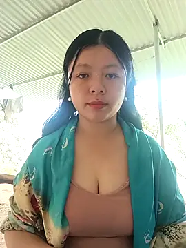 lisa-bae00 online show from April 23, 2026, 3:24 am