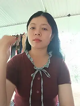 lisa-bae00 online show from June 25, 2026, 5:34 am