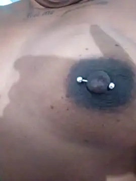 Snapshot of Jennyy31 chatting on January 5, 2026, 7:28 pm Jennyy31 online show from January 5, 2026, 7:28 pm