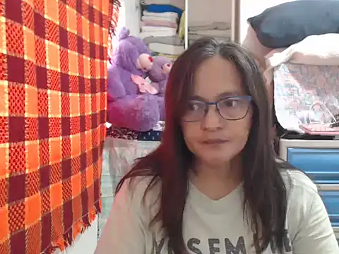 Kinkybela2025 online show from November 25, 2025, 12:33 am