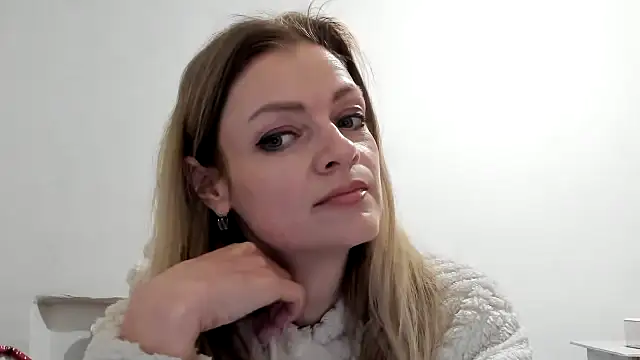 Salionne online show from March 13, 2026, 6:13 pm