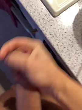 Snapshot of iCum_uCum chatting on January 13, 2026, 6:39 am iCum uCum online show from January 13, 2026, 6:39 am