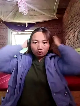 sowbibi online show from November 3, 2025, 5:01 am