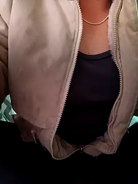 sowbibi online show from March 17, 2026, 4:59 am