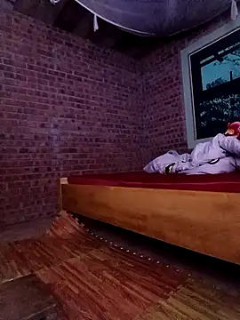 sowbibi online show from March 17, 2026, 10:57 pm