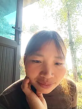 sowbibi online show from December 1, 2025, 1:50 am