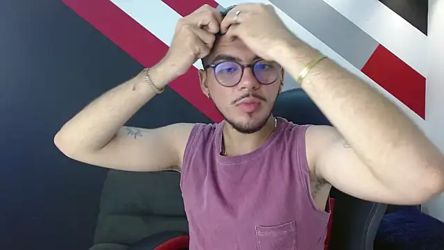 Zac Golden online show from November 21, 2025, 12:53 am