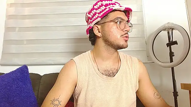 Zac Golden online show from July 1, 2026, 12:27 pm