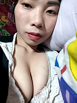 mekaka00 online show from February 10, 2026, 1:54 pm