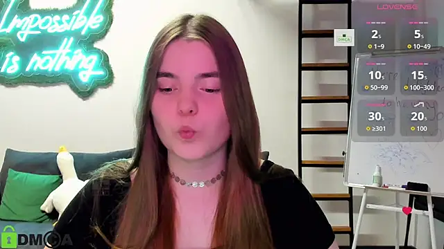 MiraaBloom online show from November 19, 2025, 2:28 pm