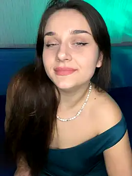 ScarletSi online show from November 25, 2025, 7:47 pm