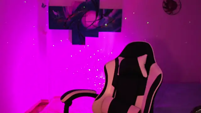 Soouf  online show from December 5, 2025, 10:47 am