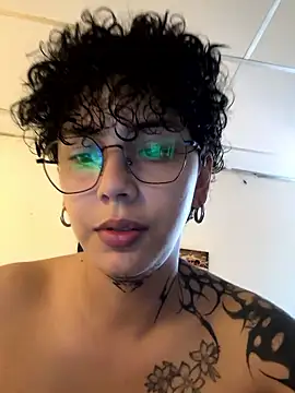 Abby Evanns1 online show from March 14, 2026, 1:39 pm