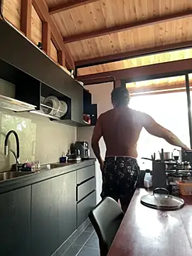 Snapshot of caiiobahia chatting on March 10, 2026, 6:12 pm caiiobahia online show from March 10, 2026, 6:12 pm