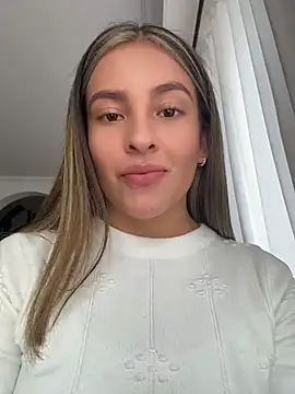 Talia Bonet online show from July 29, 2026, 4:28 pm