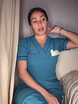 Talia Bonet online show from November 9, 2025, 4:05 am